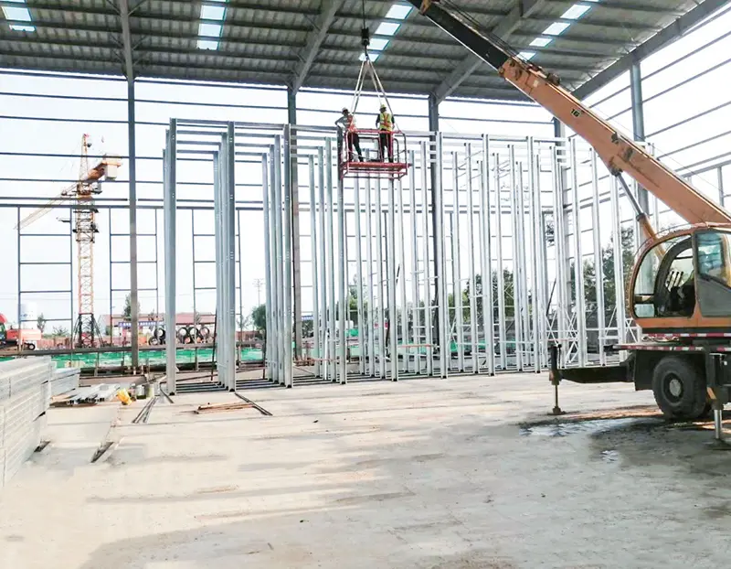 Неліктен кірпіш өңдейтін бөлме жоғары сапалы кірпіш өндіру үшін қажет?